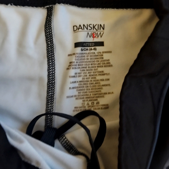 Danskin cropped workout leggings - Picture 3 of 3